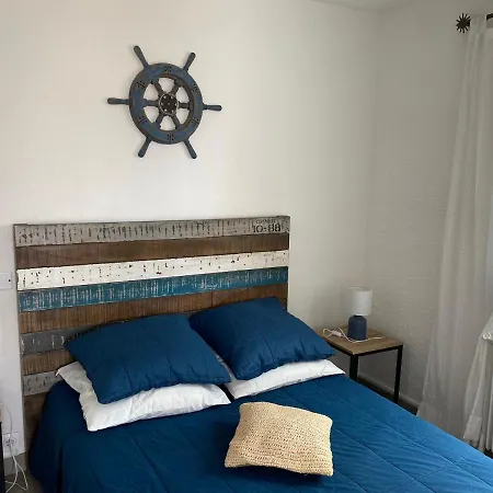 La Petite Maison Apartment *